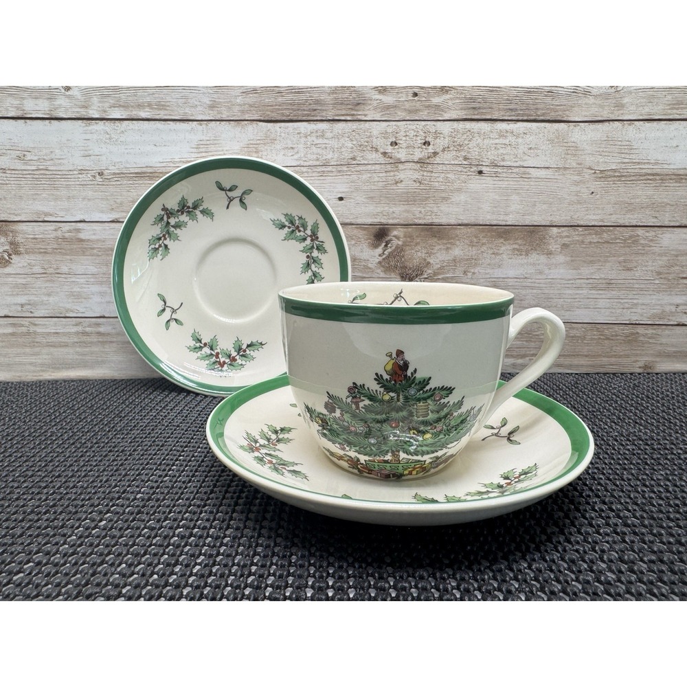3 Pc Set Vintage Spode Christmas Tree Cup and Saucers S 3324 90's England